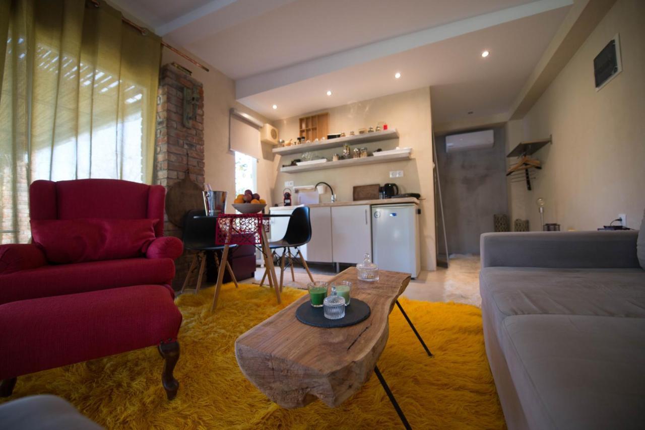Sinanis Garden House Apartment Volos